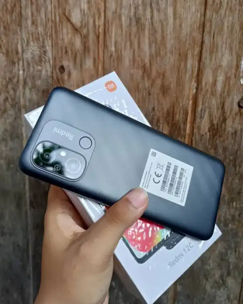 Di jual xiaomi redmi 12c hp + dus gk ada casan