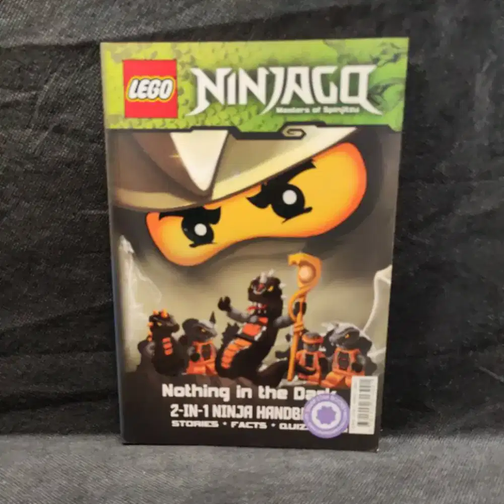 Buku komik lego ninjago