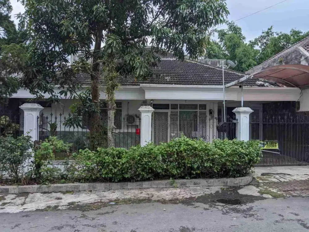 Rumah Murah Luas 236 m2 Area Perumahan Tidar Bawah Malang