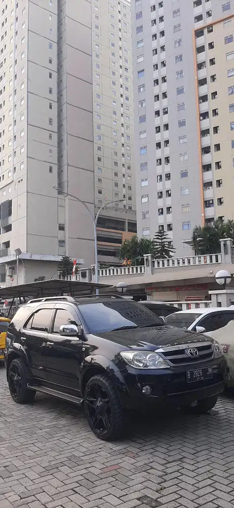 Toyota Fortuner G 2006 Bensin AT