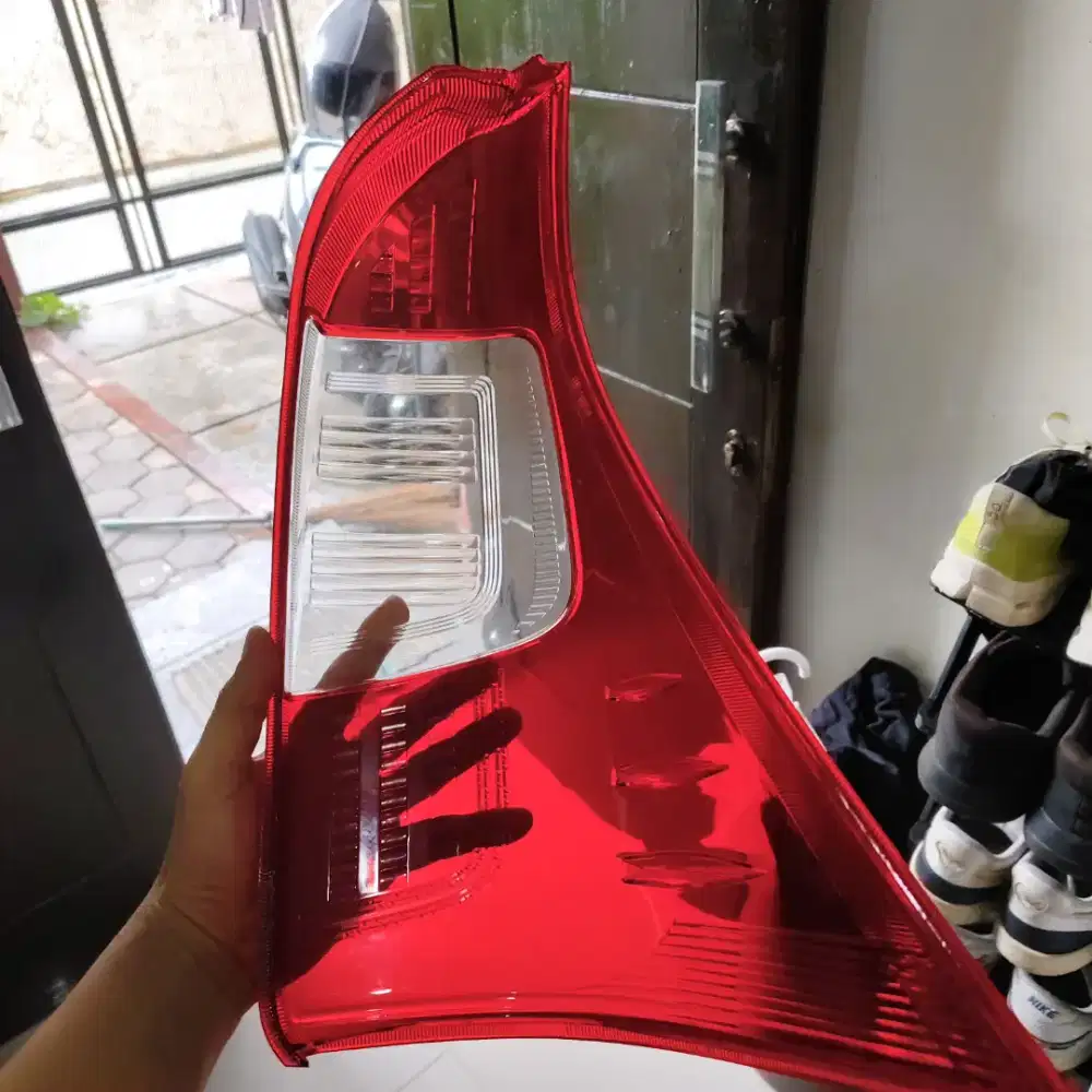 Lampu stop lamp avanza masih bagus
