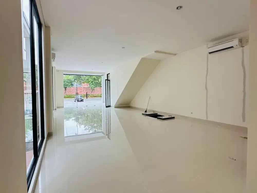 Studioloft Under 10M 3 Lantai Fasad Mewah Hadap Jalan Boulevard Dikelilingi Hunian Mewah Gading Serpong