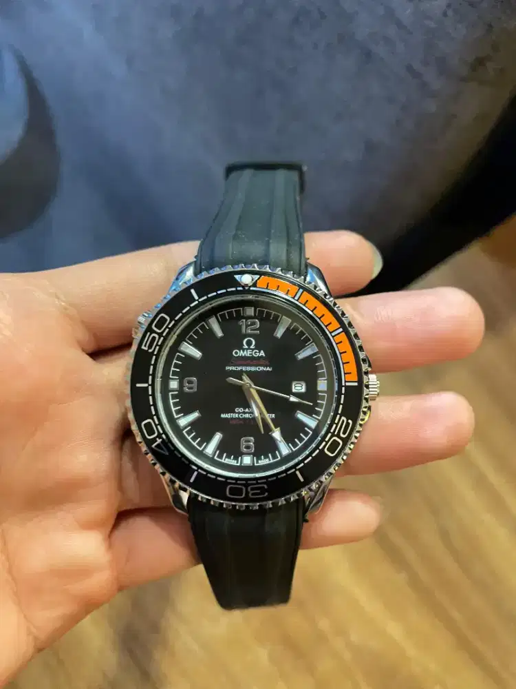 Jam tangan Pria Paling Laku  Kueren