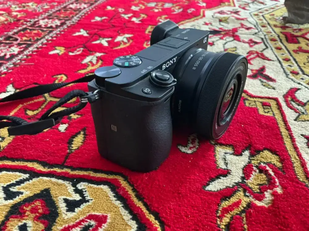 Saony a6400 sama lensa kit