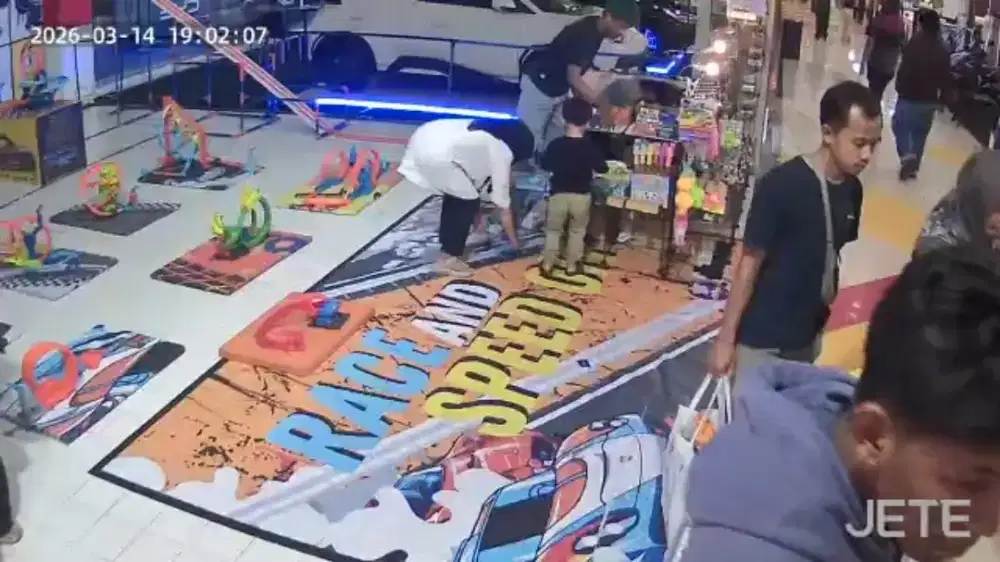 Lowongan kerja toko mainan