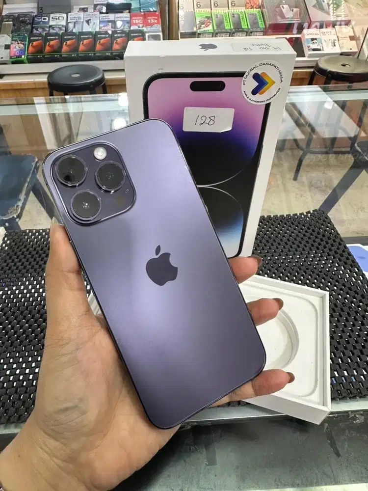 Second Iphone 14 Pro Max 128GB Deep Purple Ex Garansi Resmi Mulus