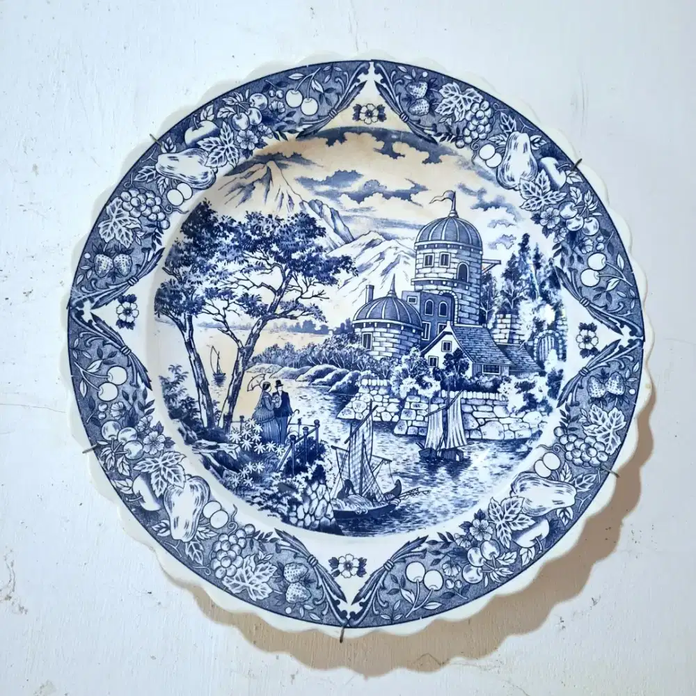 Pajangan hiasan keramik di dinding 43 cm Japan