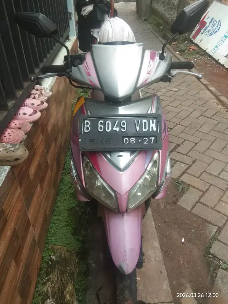 Vario 2011  Pajak ON Nama Sendiri