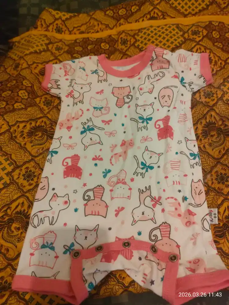 Romper pink 0-3 bulan