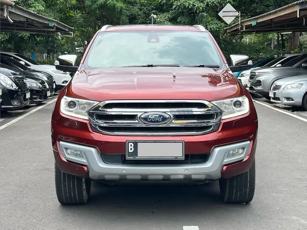 TERMURAH!! FORD EVEREST TITANIUM 2.2L AT 2015 MERAH METALIK