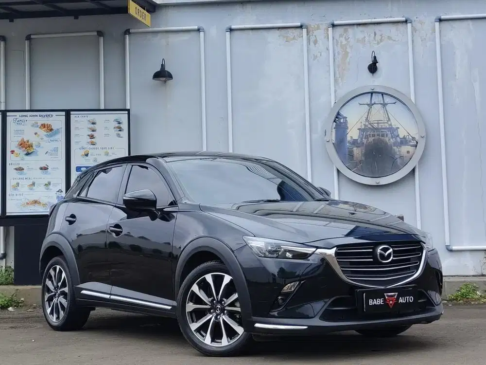 MAZDA CX3 SPORT 1.5 AT 2023 KM LOW BERGARANSI