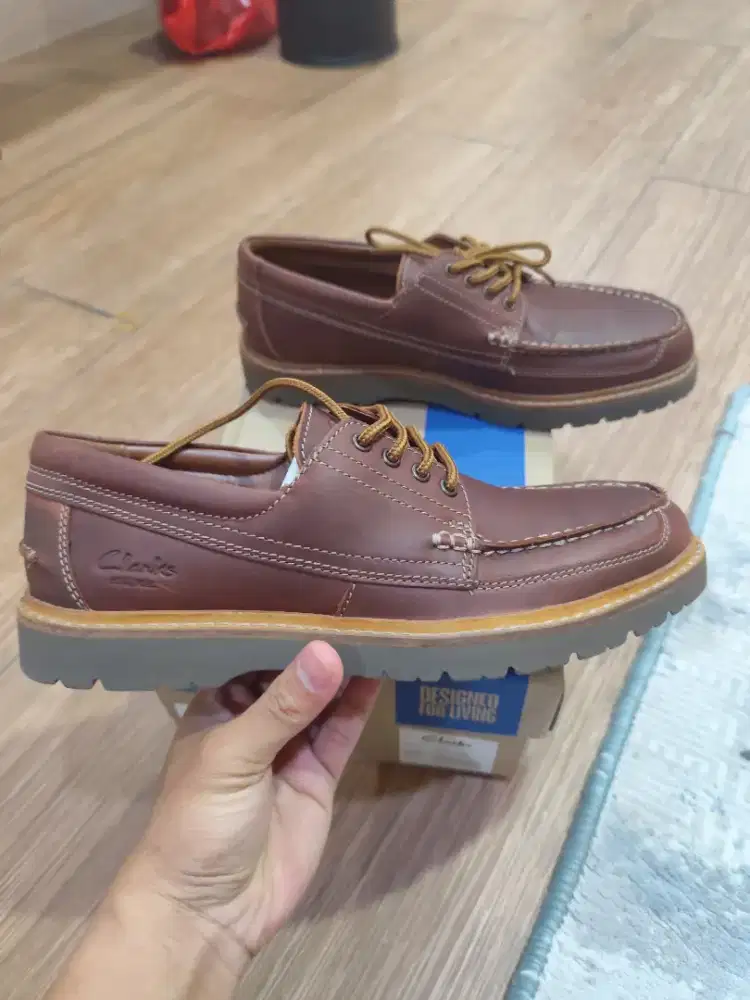 Dijual murah sepatu Clark original UK 42