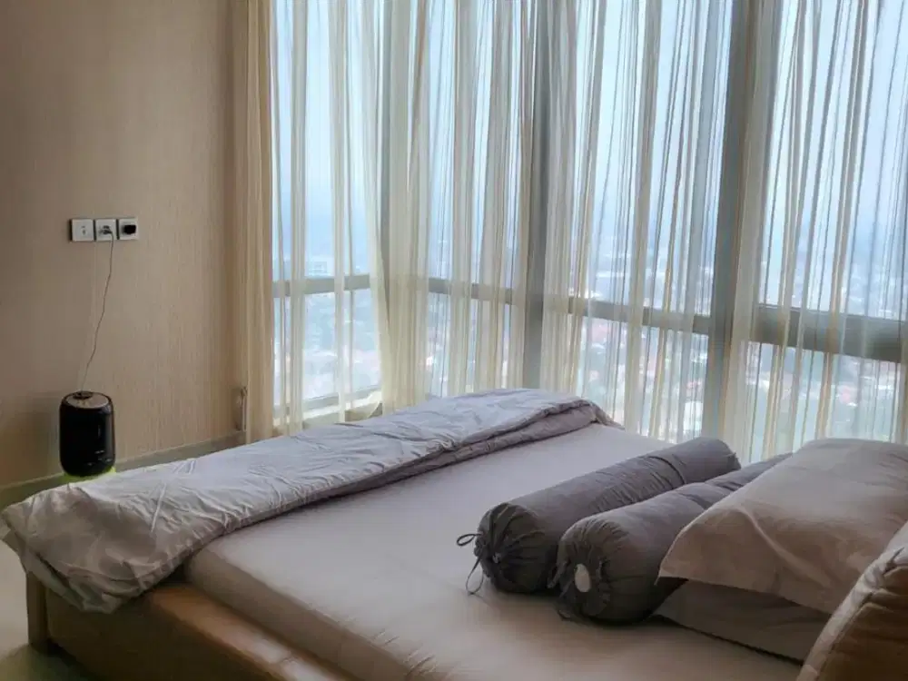 Jual dibawah NJOP Apartemen 2 BR, di SouthGate Residence, Lenteng Agung