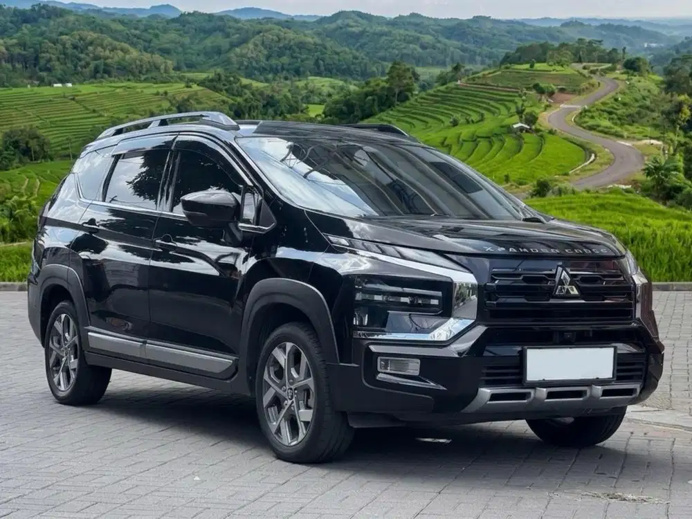 Mitsubishi Xpander Cross Premium At 2023 km +/- 14.000