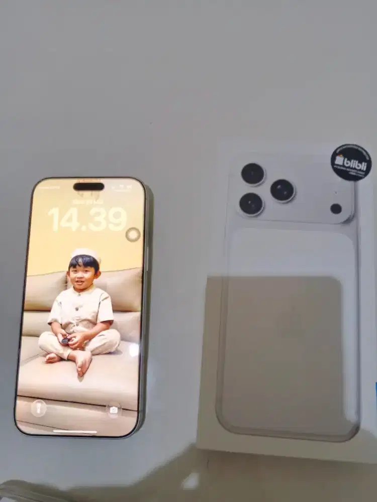 iPhone 17 promax second garansi Blibli (resmi)