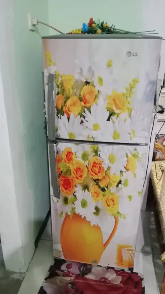 Kulkas LG 2 pintu siap pakai