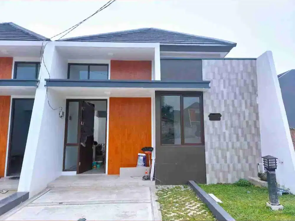 RUMAH DEKAT GRAND WISATA (CEILING 4,5m) BEKASI