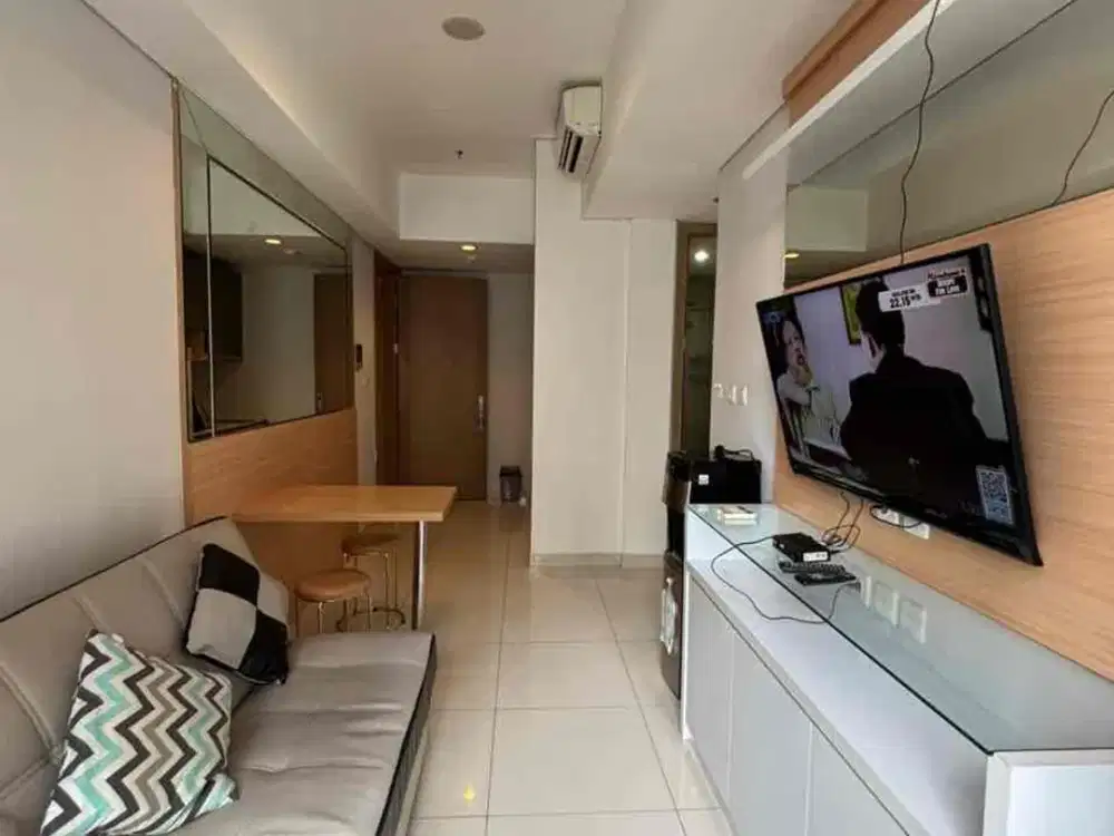 Disewakan Apartemen Taman Anggrek Residence Full Furnish Interior Bagus Dekat Mal Siap Huni