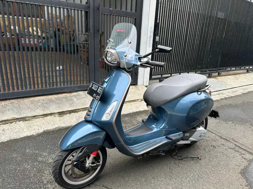 Vespa sprint 10 anniversary TFT display km 800an
