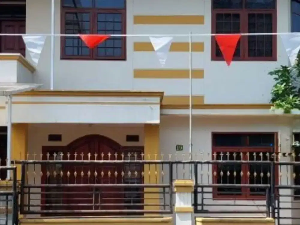 Rumah 2 Lantai Komplek Margahayu Raya Bandung