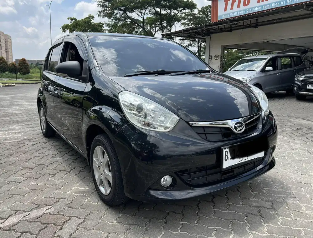 Daihatsu Sirion RS Manual 2013 Hitam
