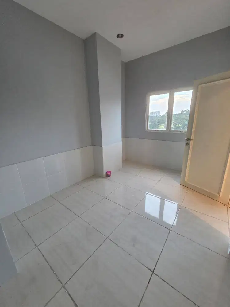 Dijual MURAHHH Apartemen Puncak Bukit Golf Semi Furnish Siap Huni