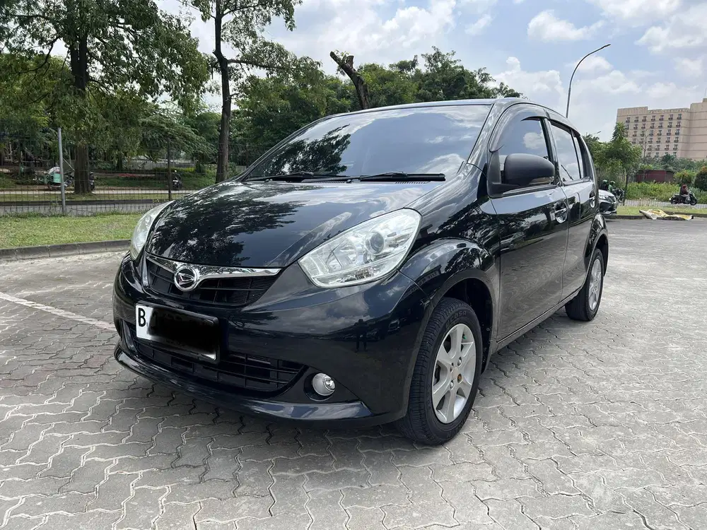 Daihatsu Sirion RS Manual 2013 Hitam