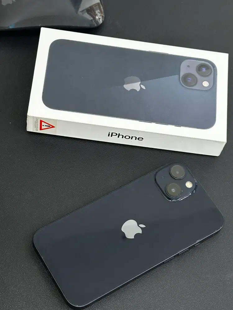 iPhone 13 128GB Black Resmi Indo