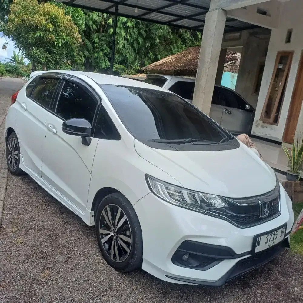 Mobil honda jazz