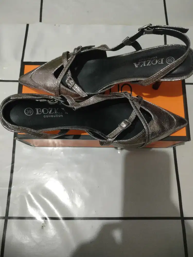 Sepatu heels bozka collection