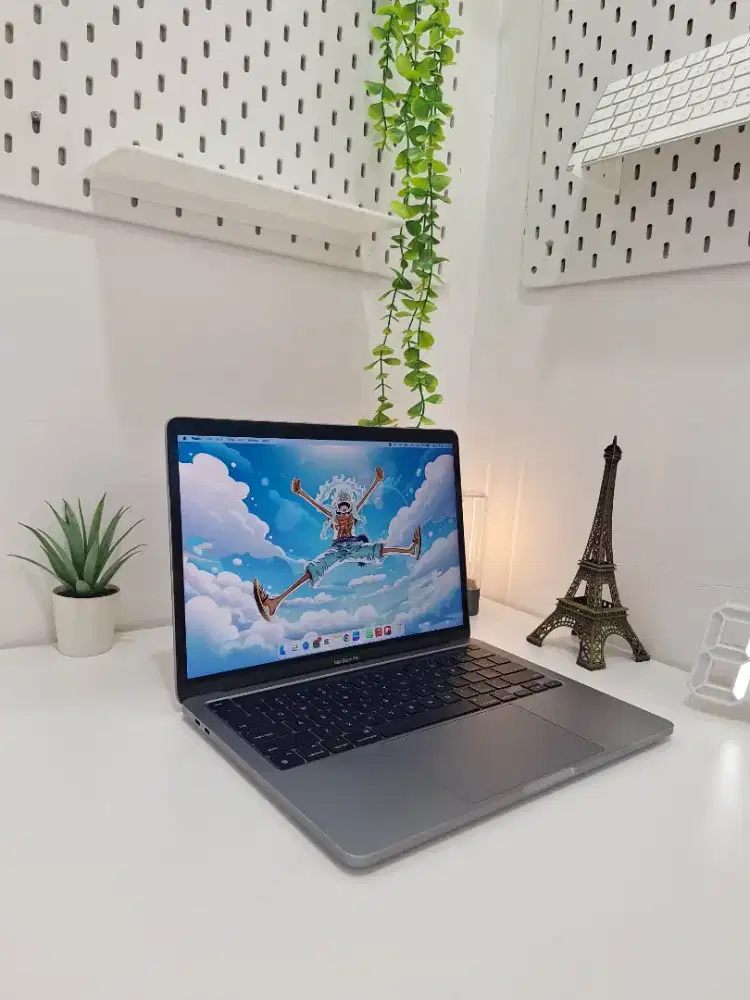 MacBook Pro M1 second like new