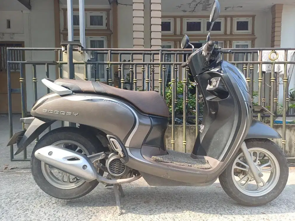 Honda Scoopy Stylish Brown