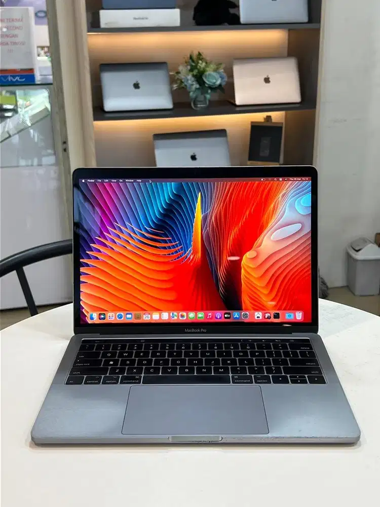 MacBook Pro TouchBar 2017 i5 8/256GB