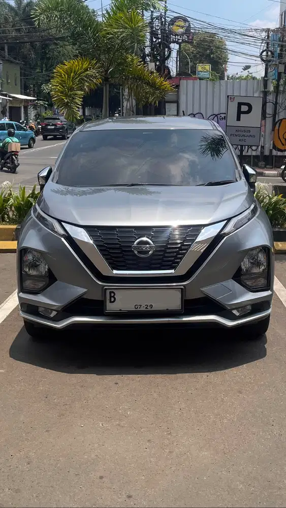 Dijual Livina VL 2019 kilometer rendah