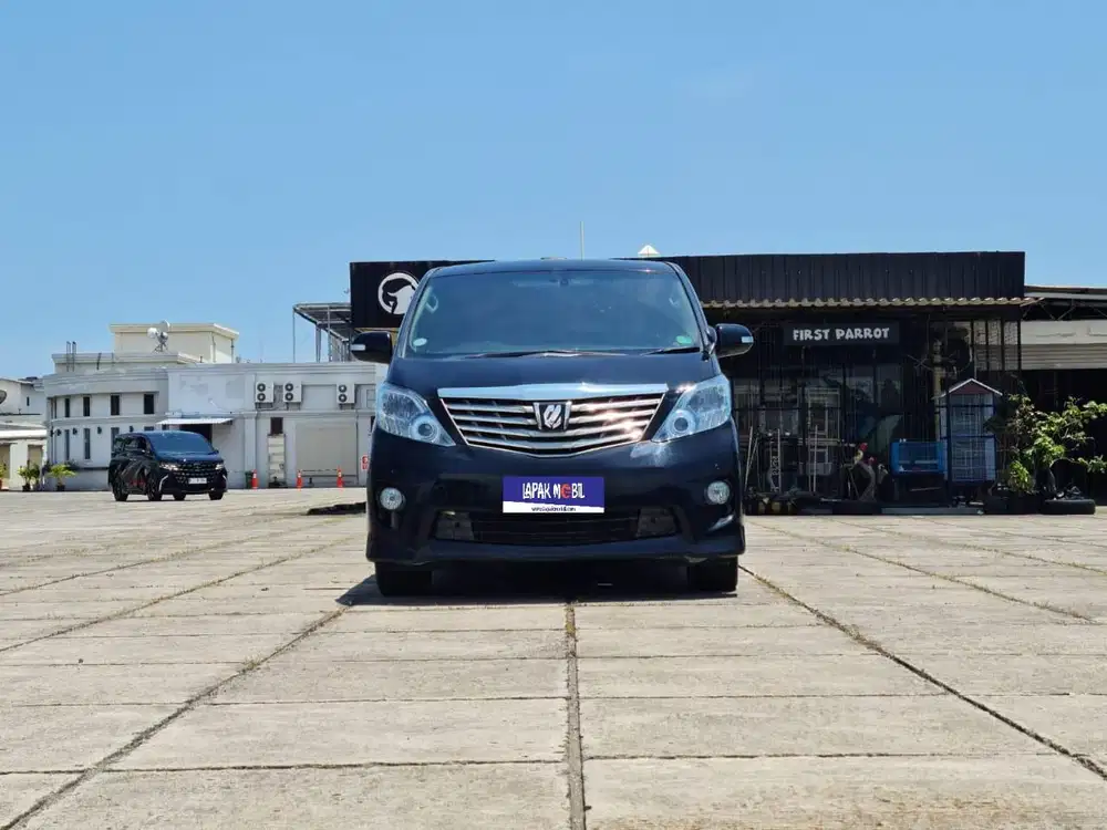 Toyota Alphard Type S MATIC 2.4 AT 2011 KM 146RB
