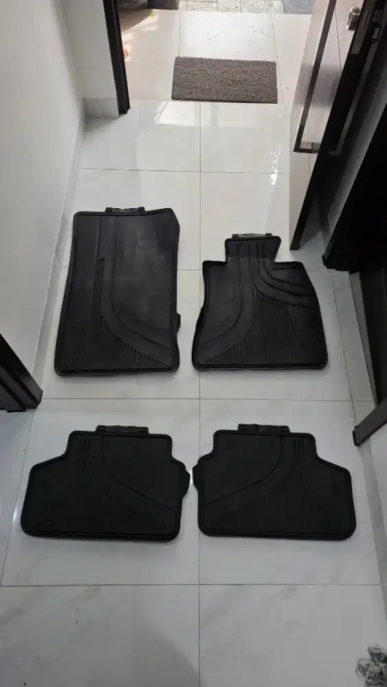 Karpet All Weather BMW part number