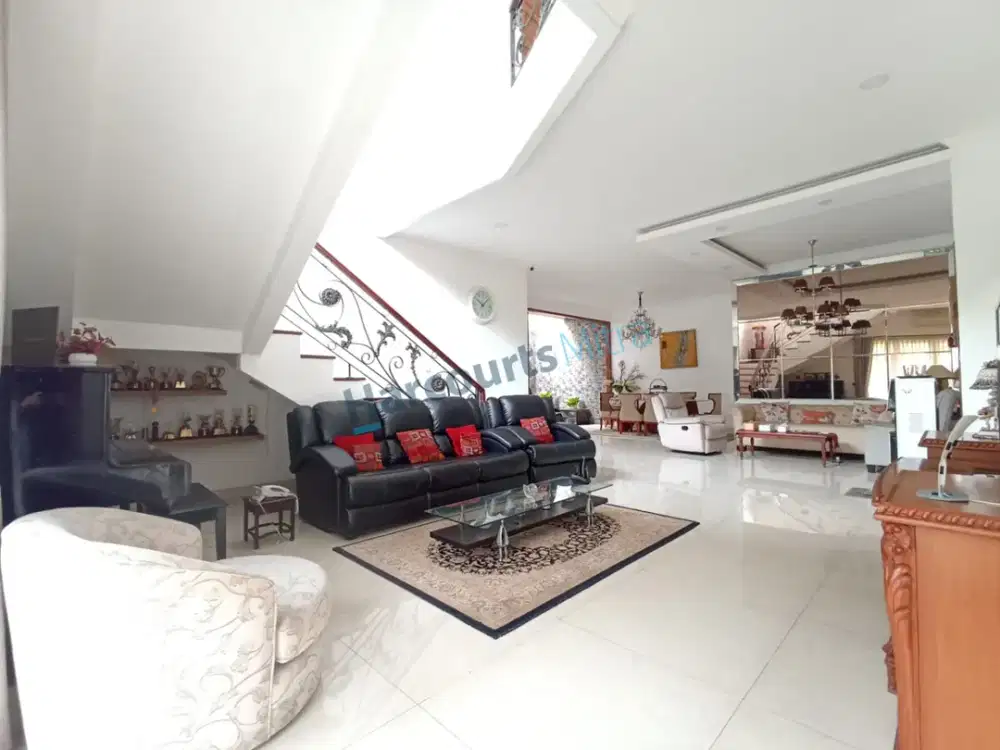 RUMAH 2 LT ISTIMEWA, LT 360 M2, BUKIT CINERE INDAH, DEPOK