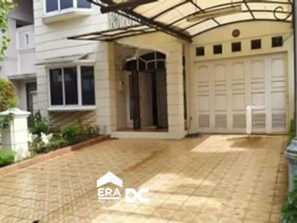 JUAL Rumah 2 Lantai Bagus Siap Huni di Lippo Karawaci Tangerang