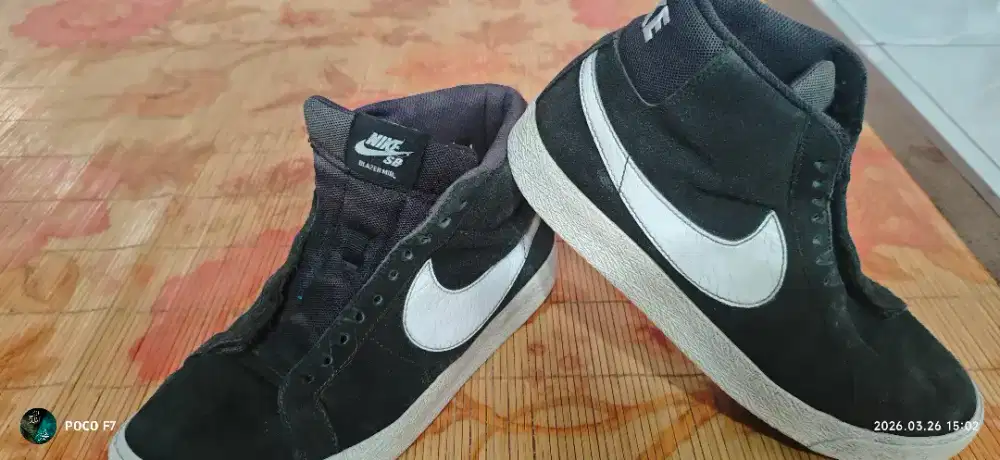 Adidas top Ten mide size 41 & Nike blazer SB size 40