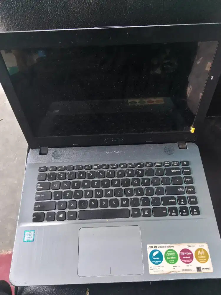 Laptop bekas Asus X441U core i3 NEGO SAMPAI JADI