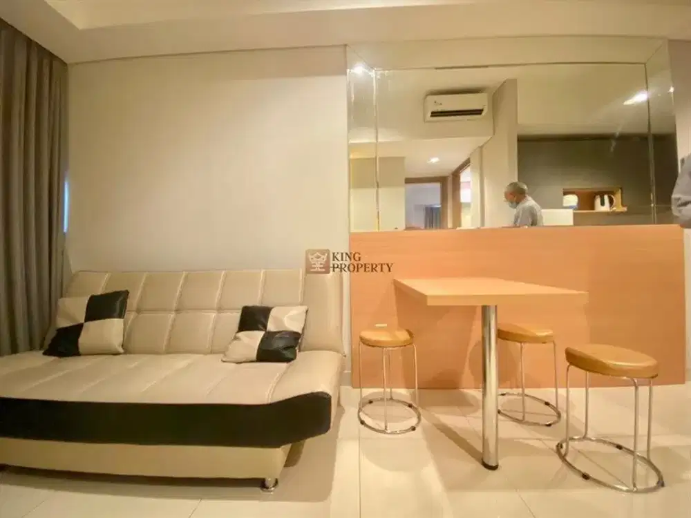 2BR Taman Anggrek Residences – Modern Cozy Design, Warm Lighting Elegan Near Central Park & Neo Soho