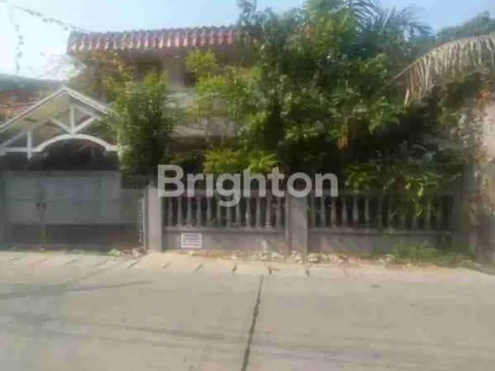 Rumah Tua Taman Ratu Lebar 10, Dekat Tanjung Duren Jakarta Barat