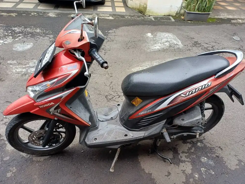 Vario Merah 110 CC Pembuatan 2014 Tangan Pertama, STNK - BPKB lengkap
