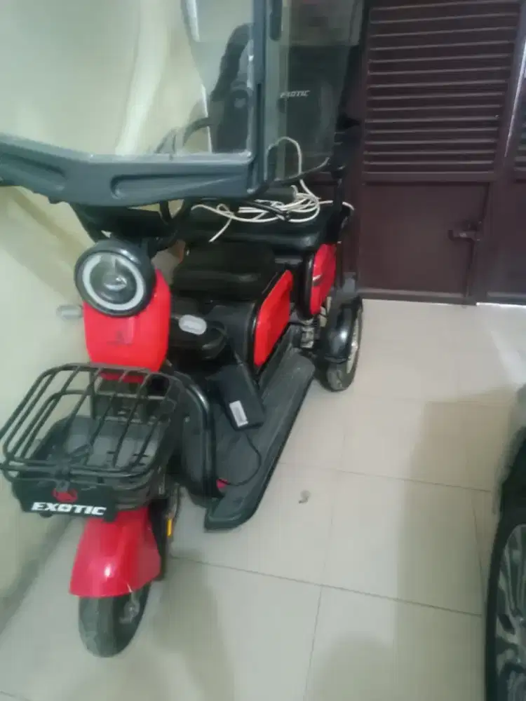 Sepeda Listrik Exotic Roda 3