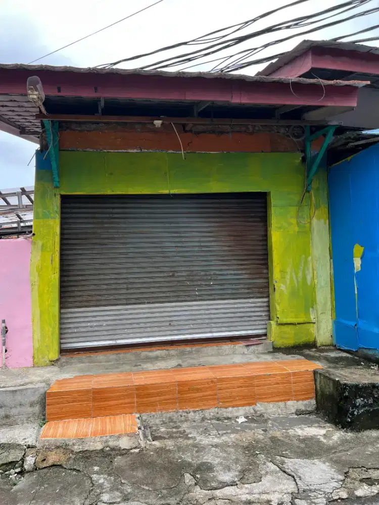 DISEWAKAN CEPAT ADA 3 KIOS KOSONG