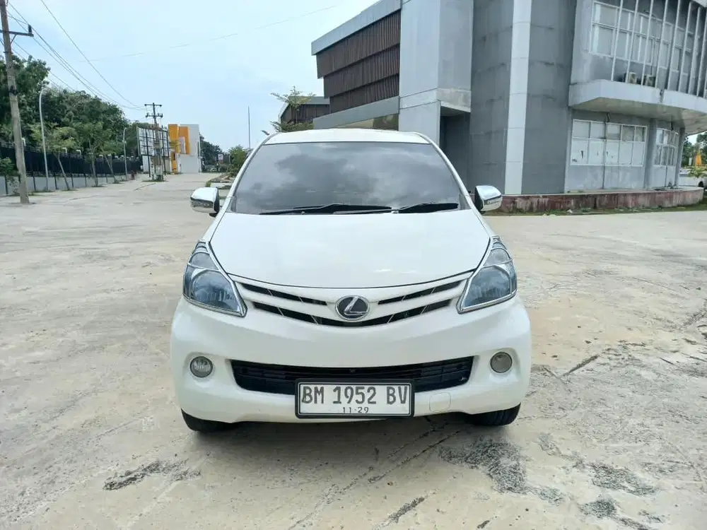 Xenia 1.3 manual 2011 dp 10jt