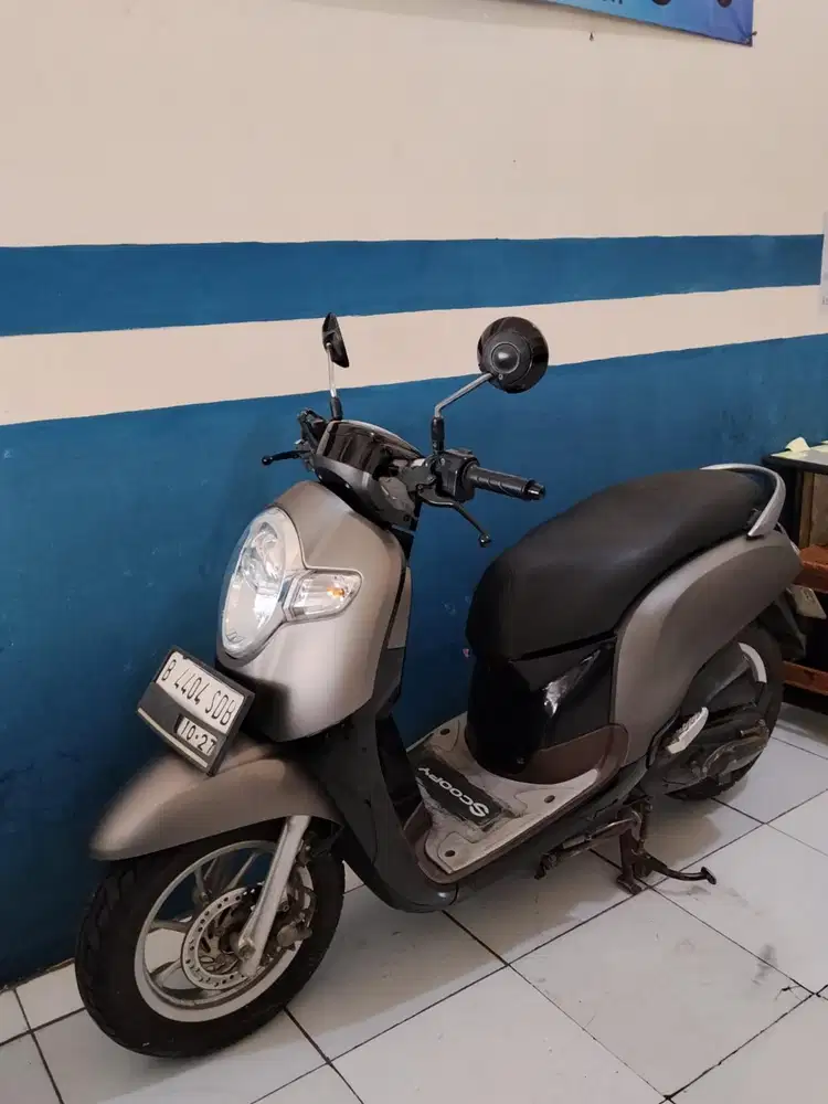 # Honda Scoopy donat 2017