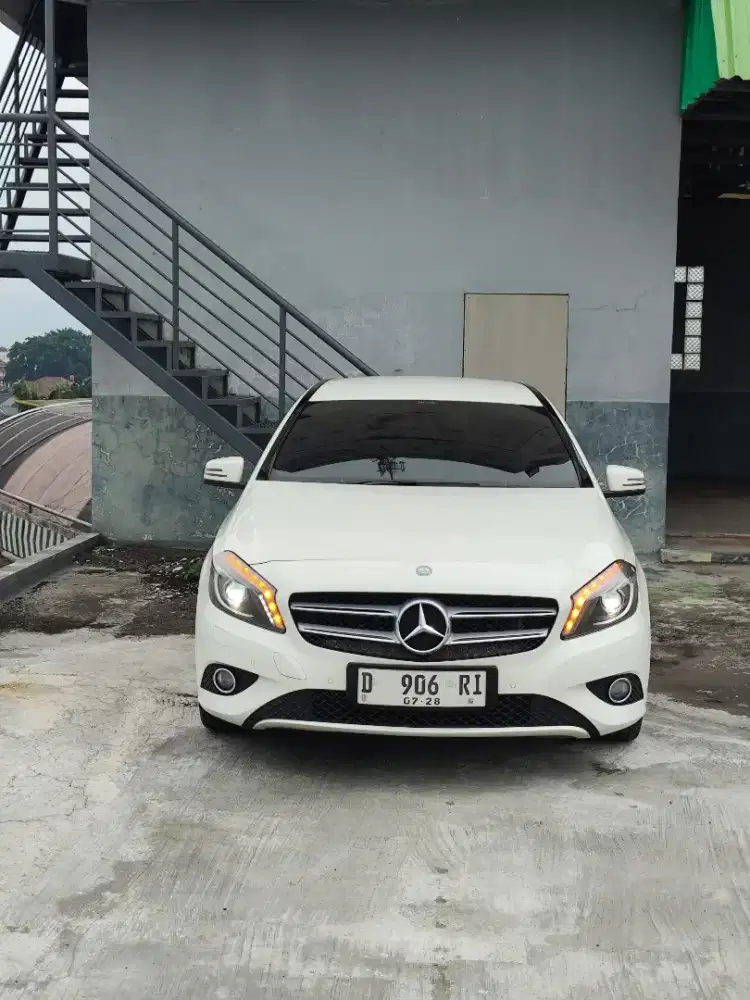 Mercedes Benz A 200 hachback