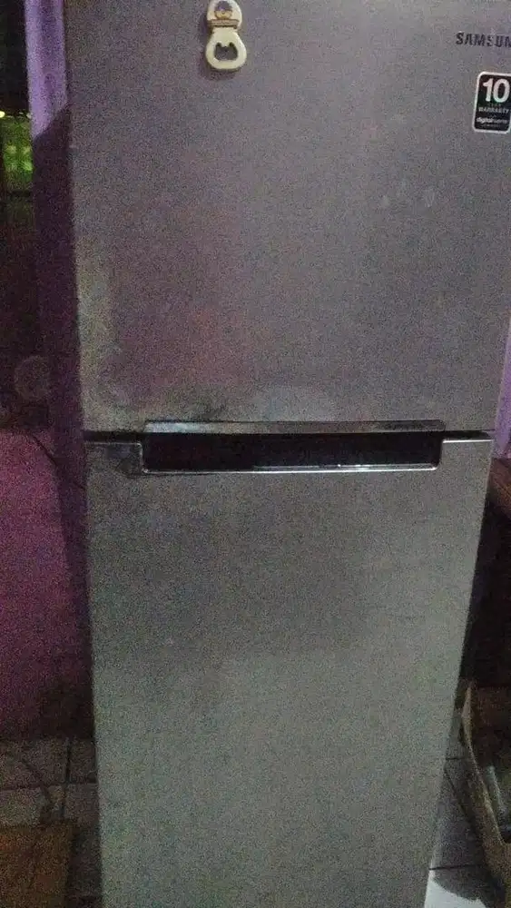 Kulkas 2 pintu Merk Samsung