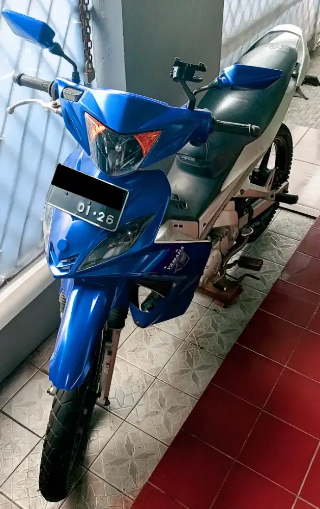 Jupiter MX 135 tahun 2009 modif tinggi sopan